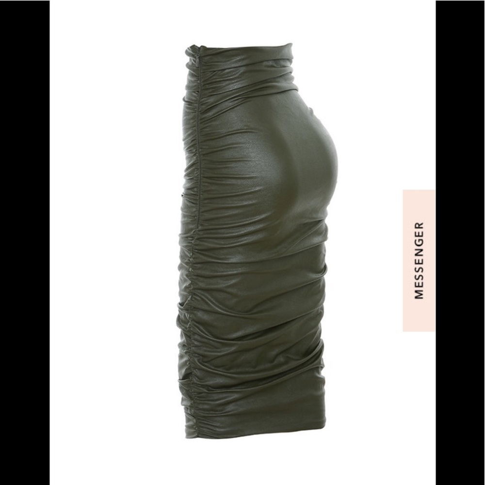 House of Cb Green Vegan Leather Skirt XSMALL - Picture 7 of 8